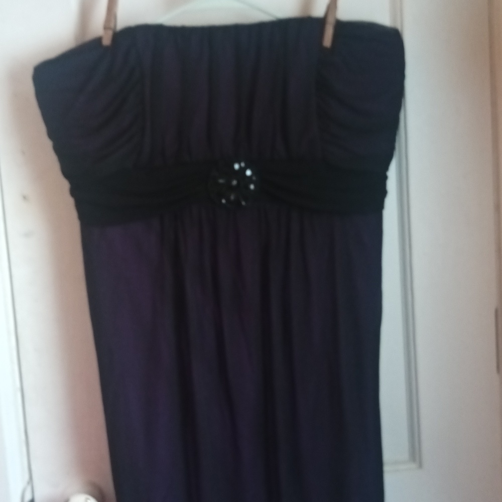 Elegant Purple / Black Strapless Dress